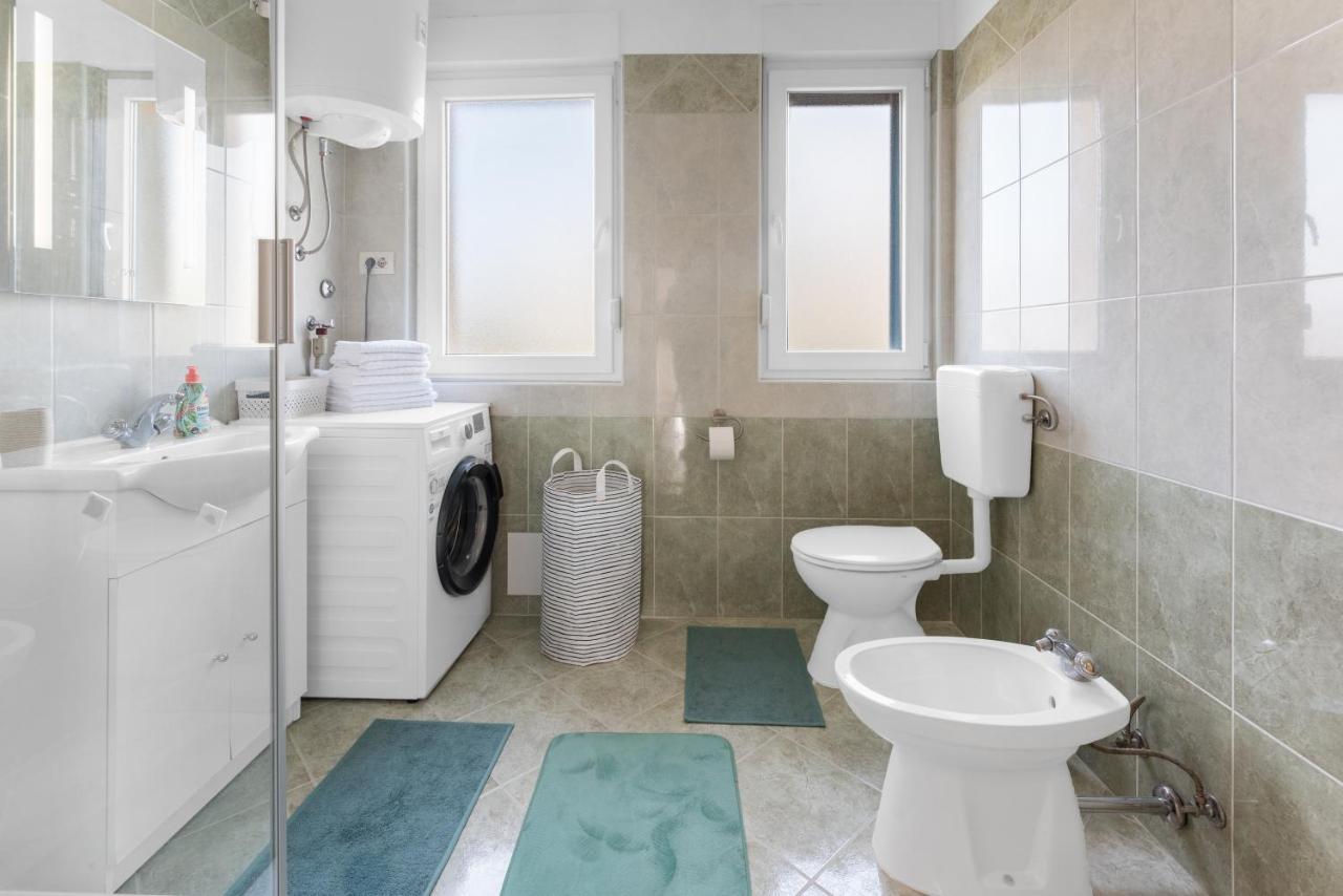 Apartment Mdm Buje Kültér fotó