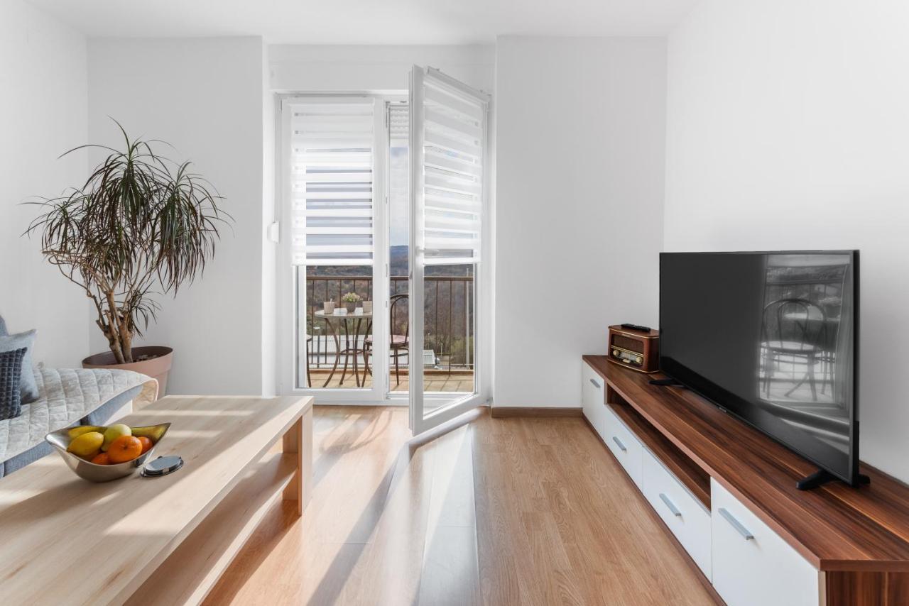 Apartment Mdm Buje Kültér fotó